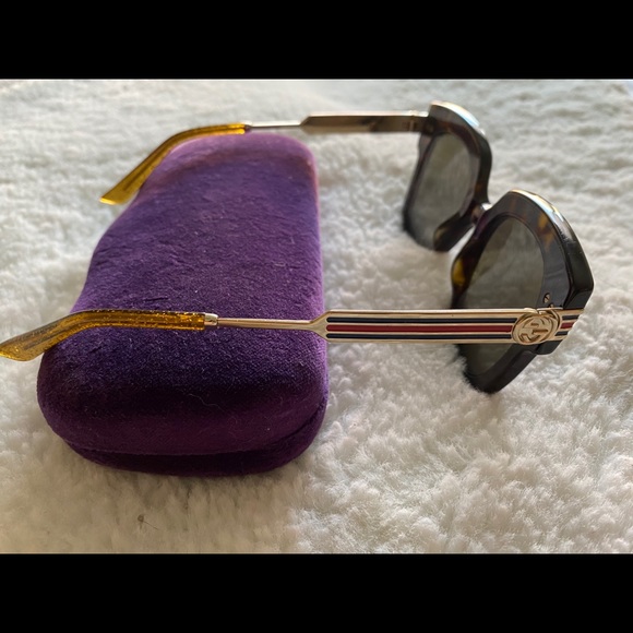 Gucci woman sunglasses main image 4